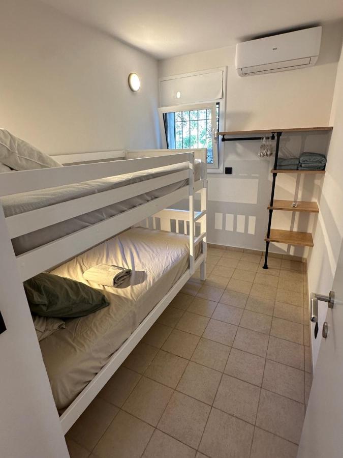 Casa Miertje Apartment โรเซส ภายนอก รูปภาพ